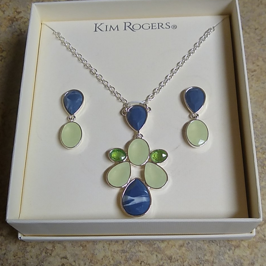 Blue & Green Necklace & Earrings Gift Boxed Set